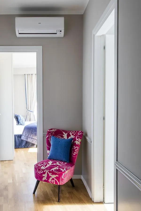 Aparthotel La Malandrina - Apartments & Suites Taormina