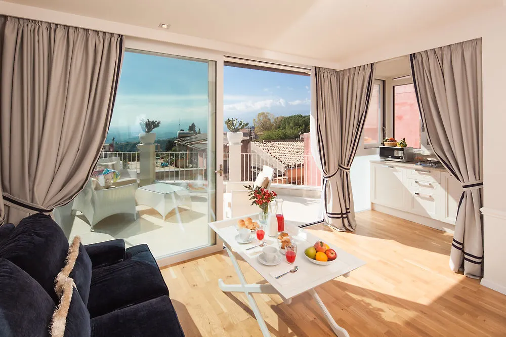 Aparthotel La Malandrina - Apartments & Suites Taormina