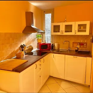 https://piazza-napoleone-7-apartment.it-tuscanyhotel.com